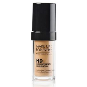Ünlülerin En Sevdiği Makyaj Malzemeleri Ünlülerin Makyajı ünlü sevdiği Makyaj makeup En Çok Kullanılan Makyaj Ürünleri Adriana Lima Ünlülerin En Sevdiği Makyaj Malzemeleri