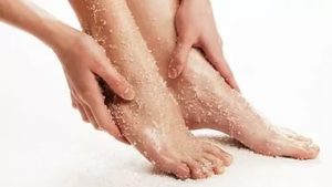 Evde Yapabilecğiniz Tüm Cildiniz için Doğal Peeling Tarifleri  