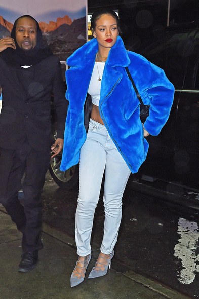 Rihanna'nın Sokak Stilini İnceledik