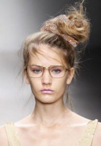 Nostalji Renkli Scrunchie’s Geri Döndü!  