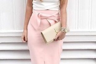 Yazın Vazgeçilmezi Elbise Modelleri  