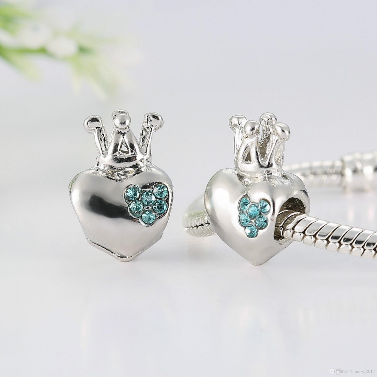 Jewelry And Accessories From Walmart That Only Look Expensive  